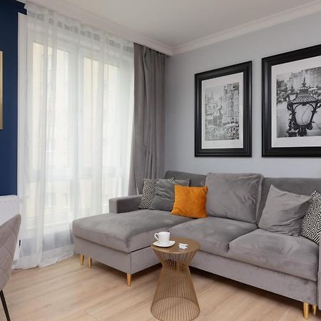 Stylish Atol Apartment With Free Parking In The Heart Of Gdansk By Noclegi Renters Exteriör bild