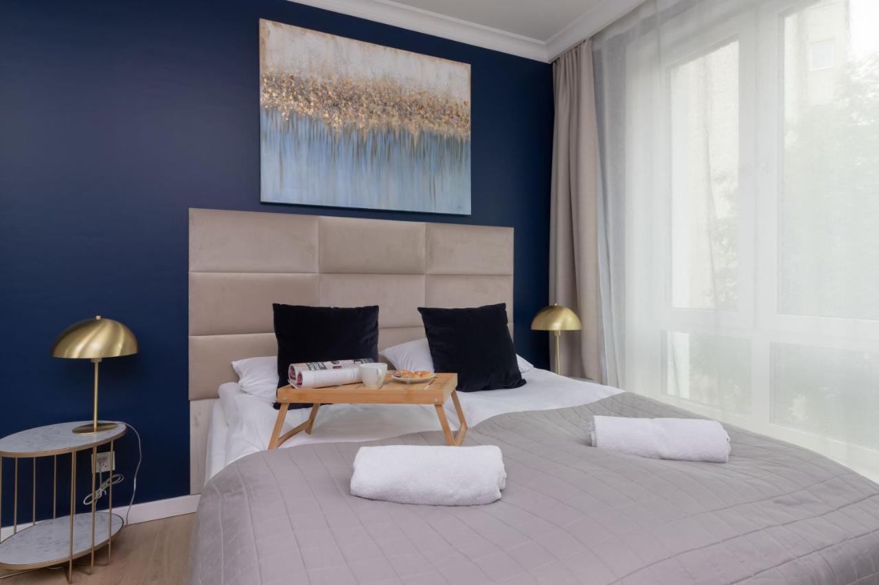 Stylish Atol Apartment With Free Parking In The Heart Of Gdansk By Noclegi Renters Exteriör bild
