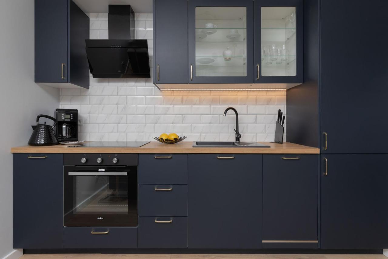 Stylish Atol Apartment With Free Parking In The Heart Of Gdansk By Noclegi Renters Exteriör bild