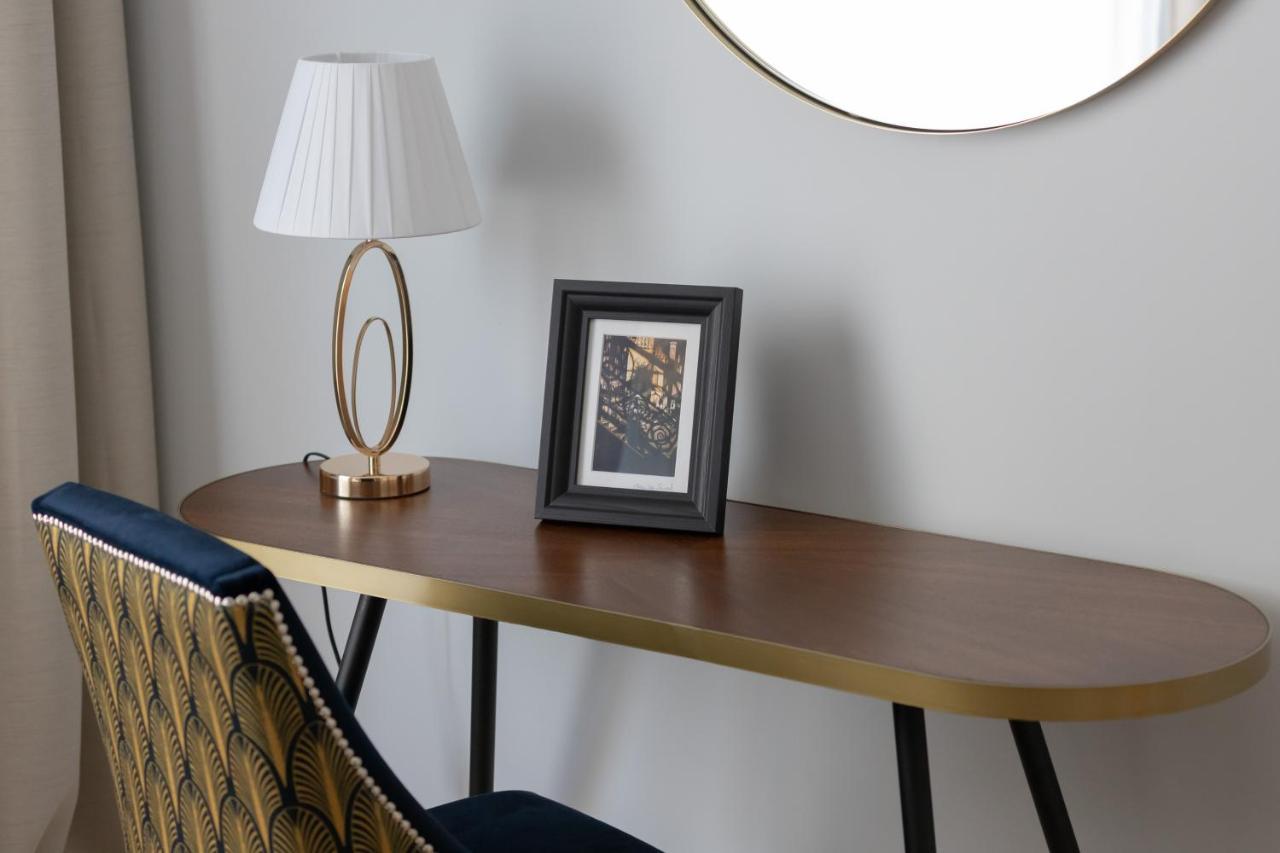 Stylish Atol Apartment With Free Parking In The Heart Of Gdansk By Noclegi Renters Exteriör bild